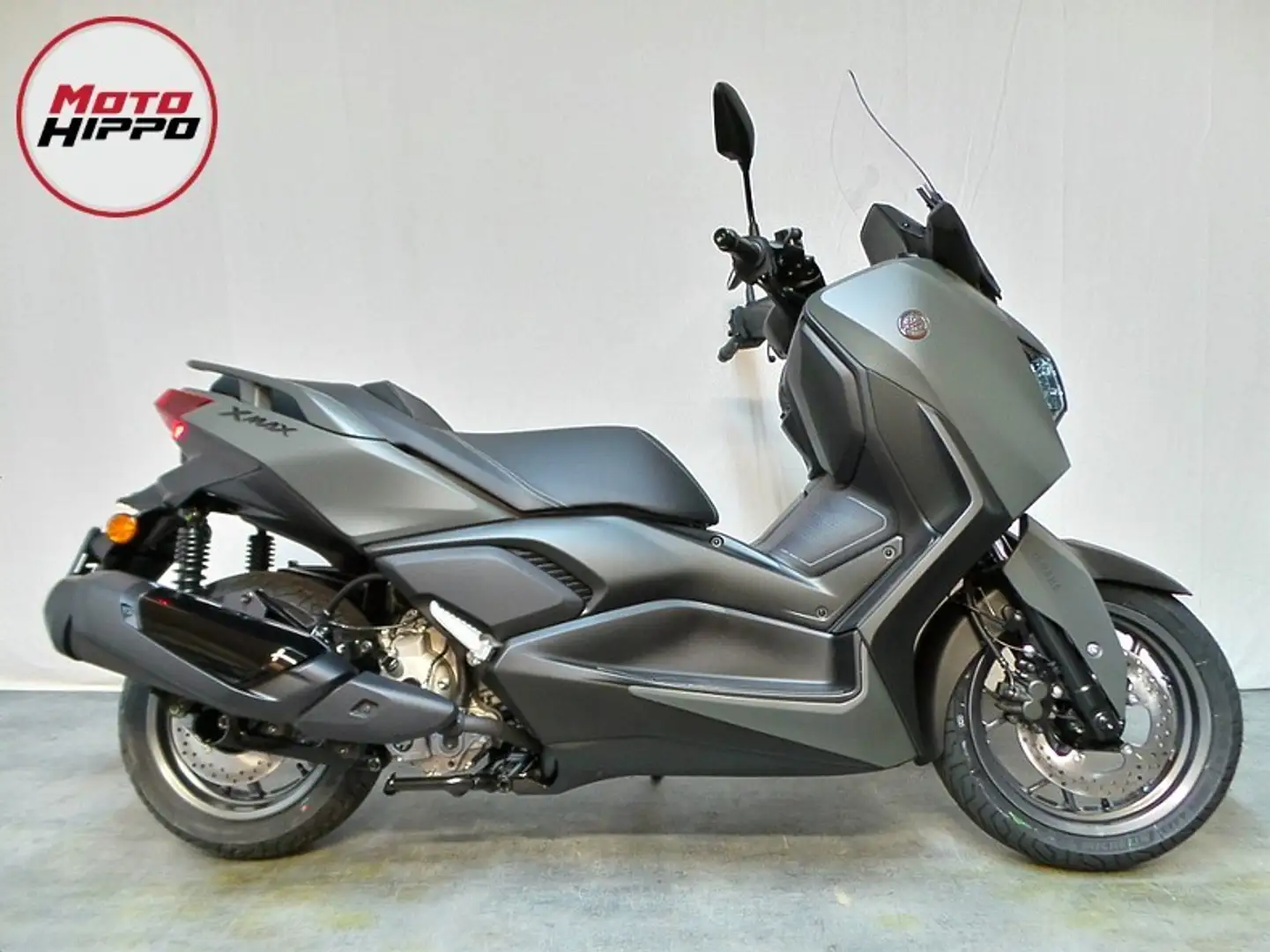 Yamaha X-Max 300 XMAX crna - 2