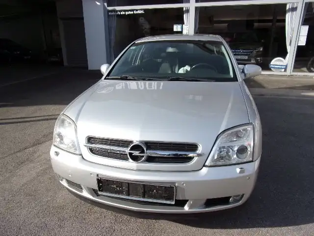 Opel Vectra Vectra 2.2 Elegance