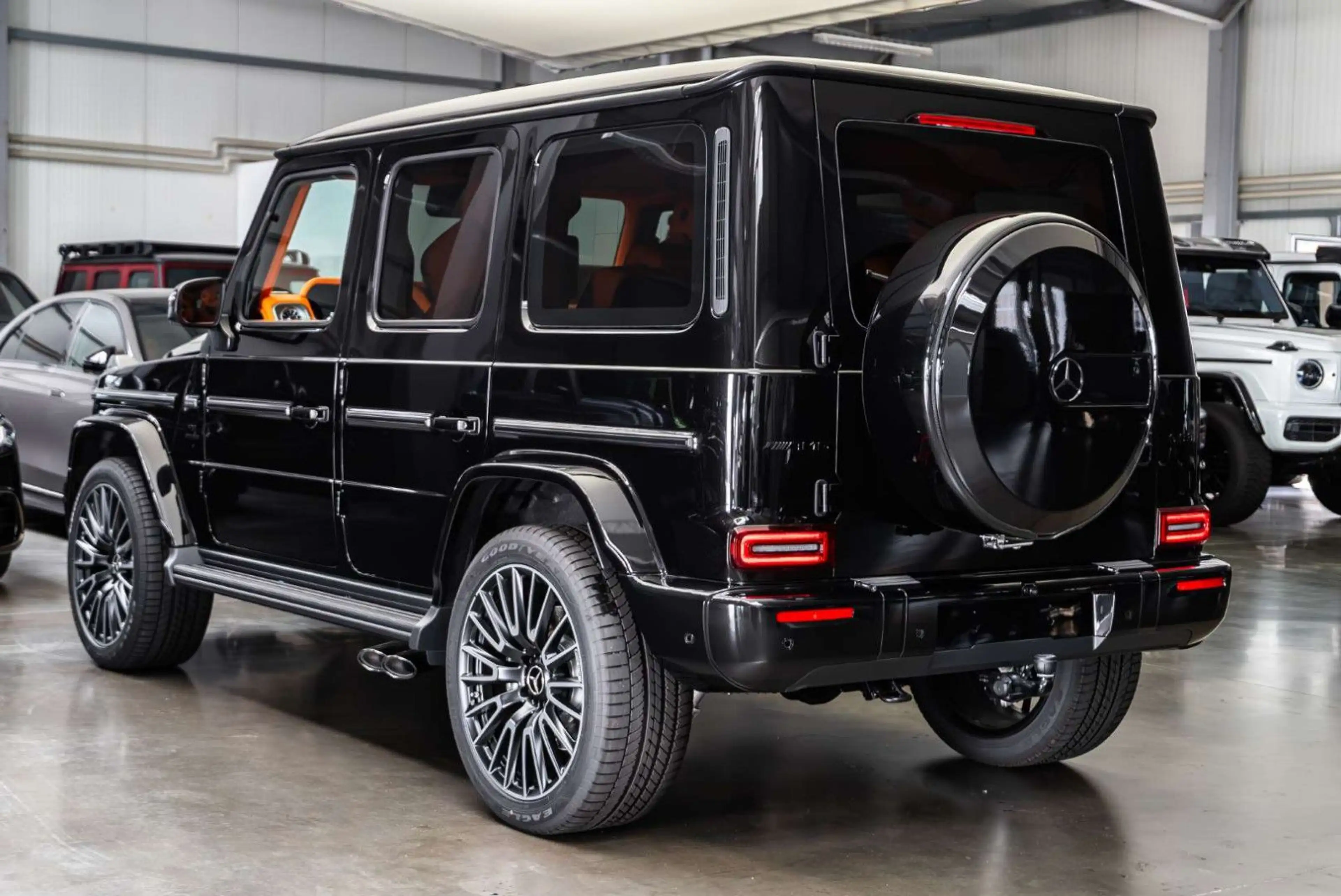 Mercedes-Benz G 63 AMG / FULL CARLEX ORANGE SPORT SEATS — photo 15