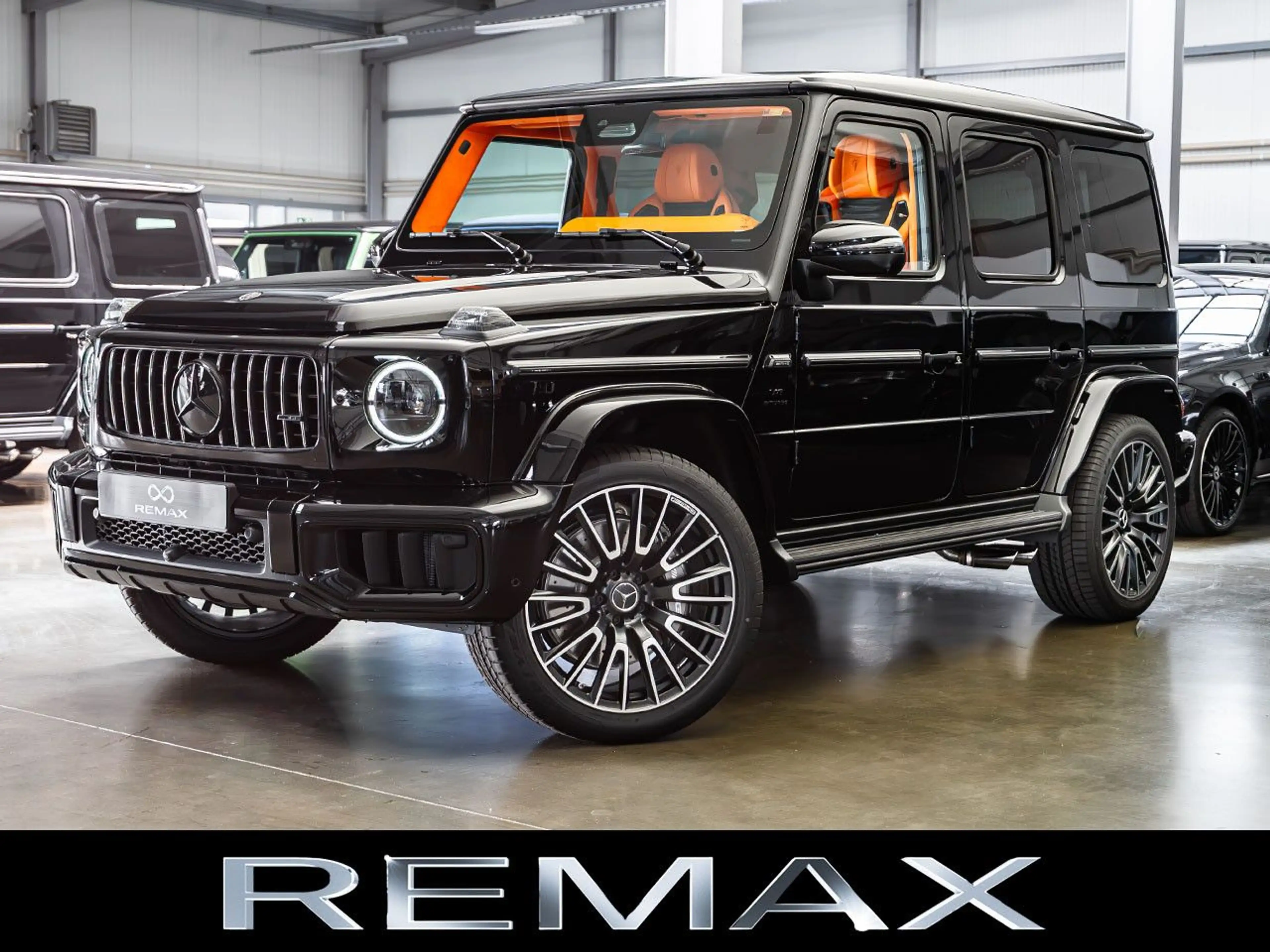 Mercedes-Benz G 63 AMG / FULL CARLEX ORANGE SPORT SEATS