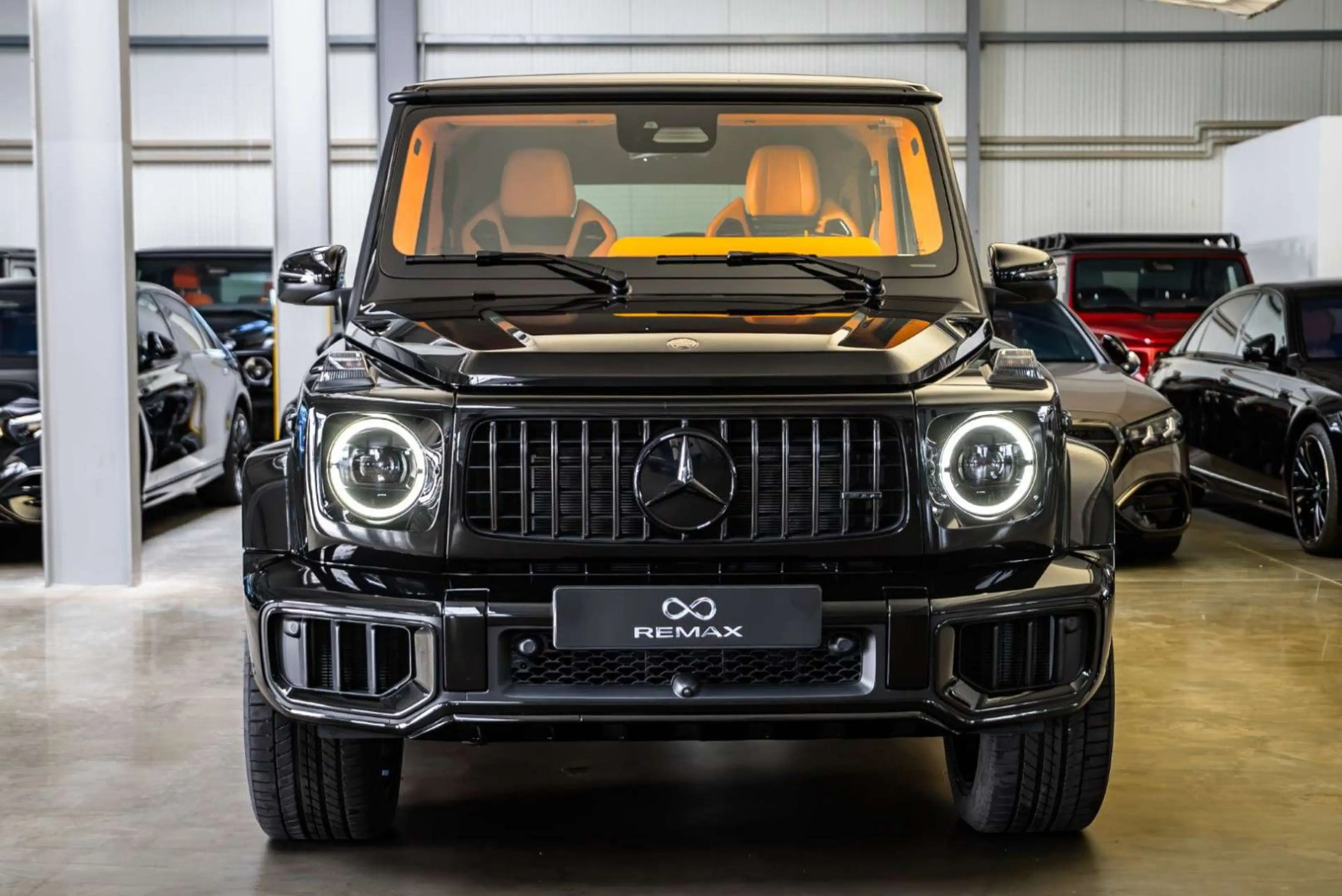 Mercedes-Benz G 63 AMG / FULL CARLEX ORANGE SPORT SEATS — photo 11