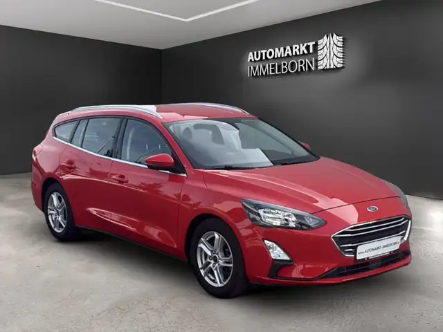 2022 Ford Focus in Red for sale