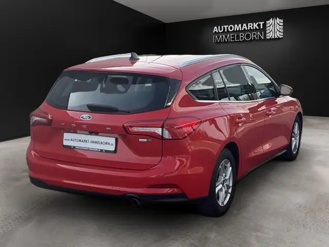Ford Focus view 7