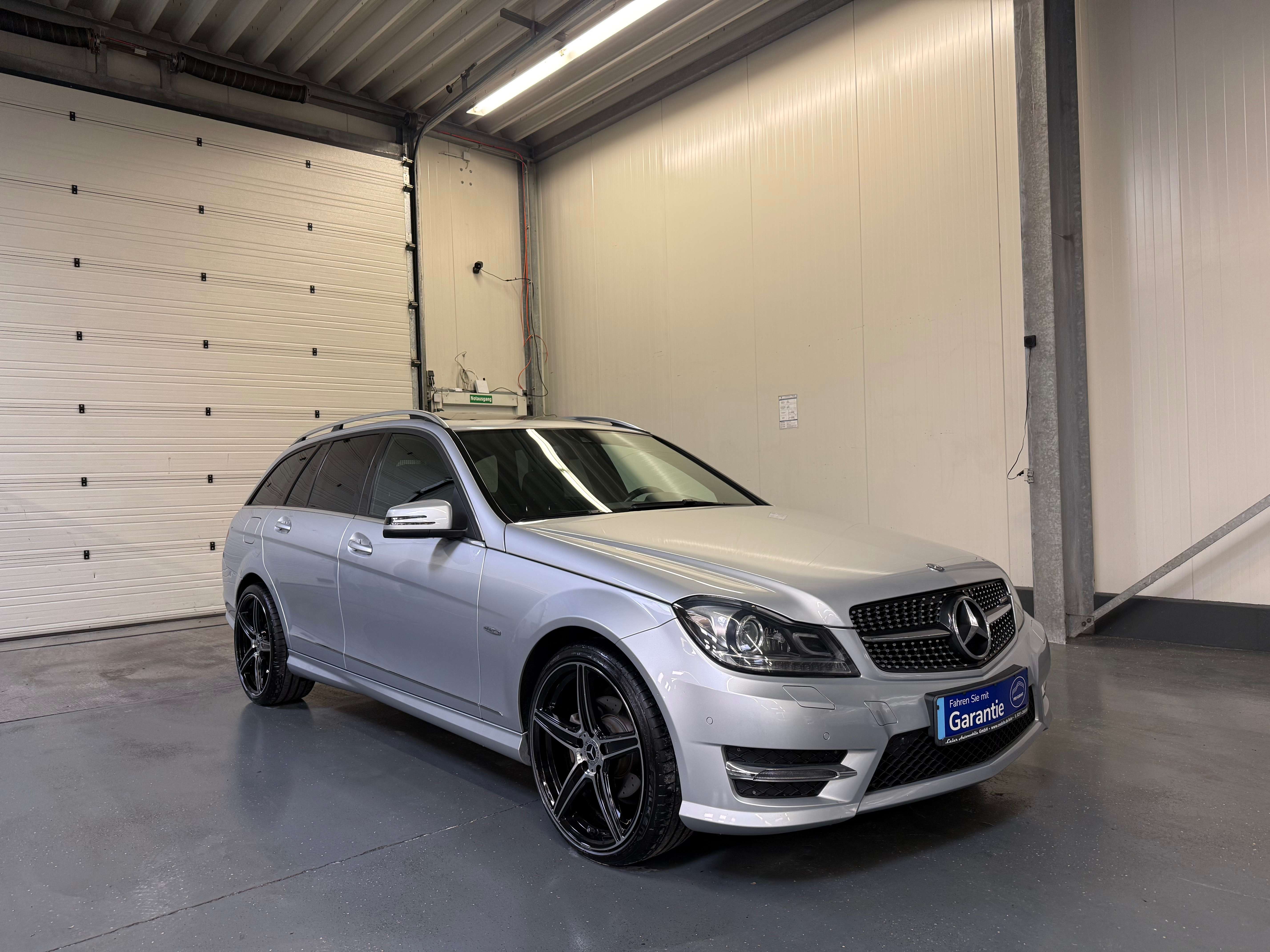 Second hand Mercedes Benz C-Class 