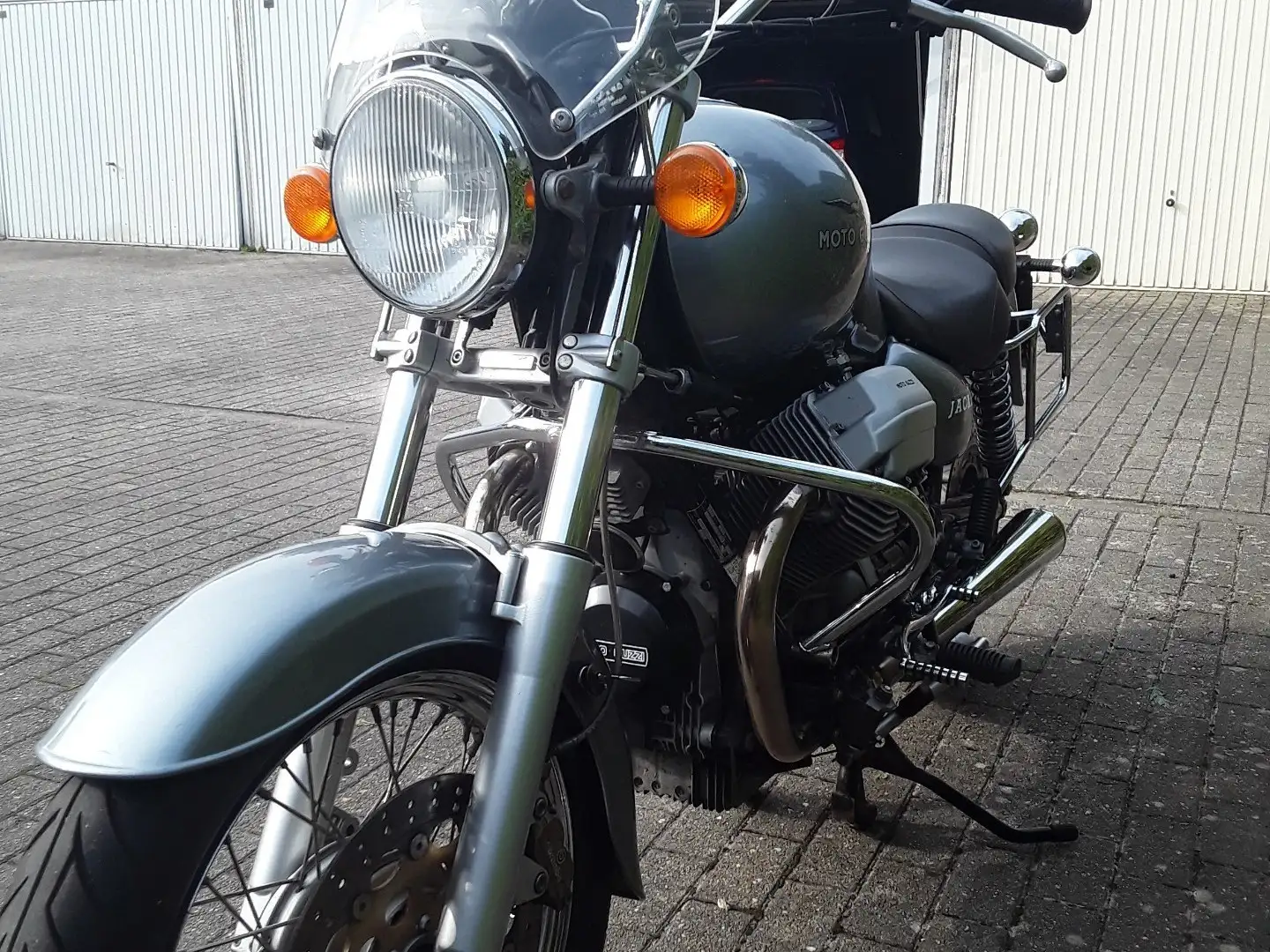 Moto Guzzi California 1100 Jackal Gümüş rengi - 1