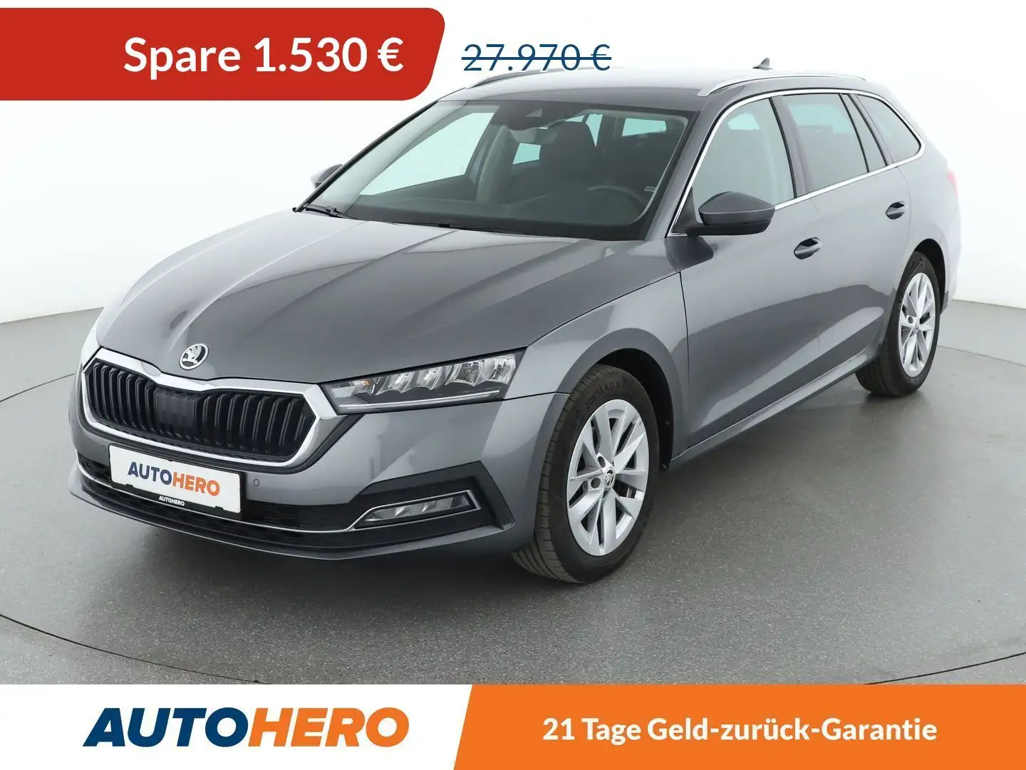 Skoda Octavia 2.0 TDI Style Aut.*NAVI*AHK*ACC*LED*SHZ*PDC* Grau - 1