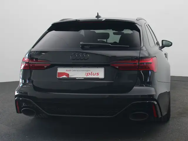 Audi RS6 view 6