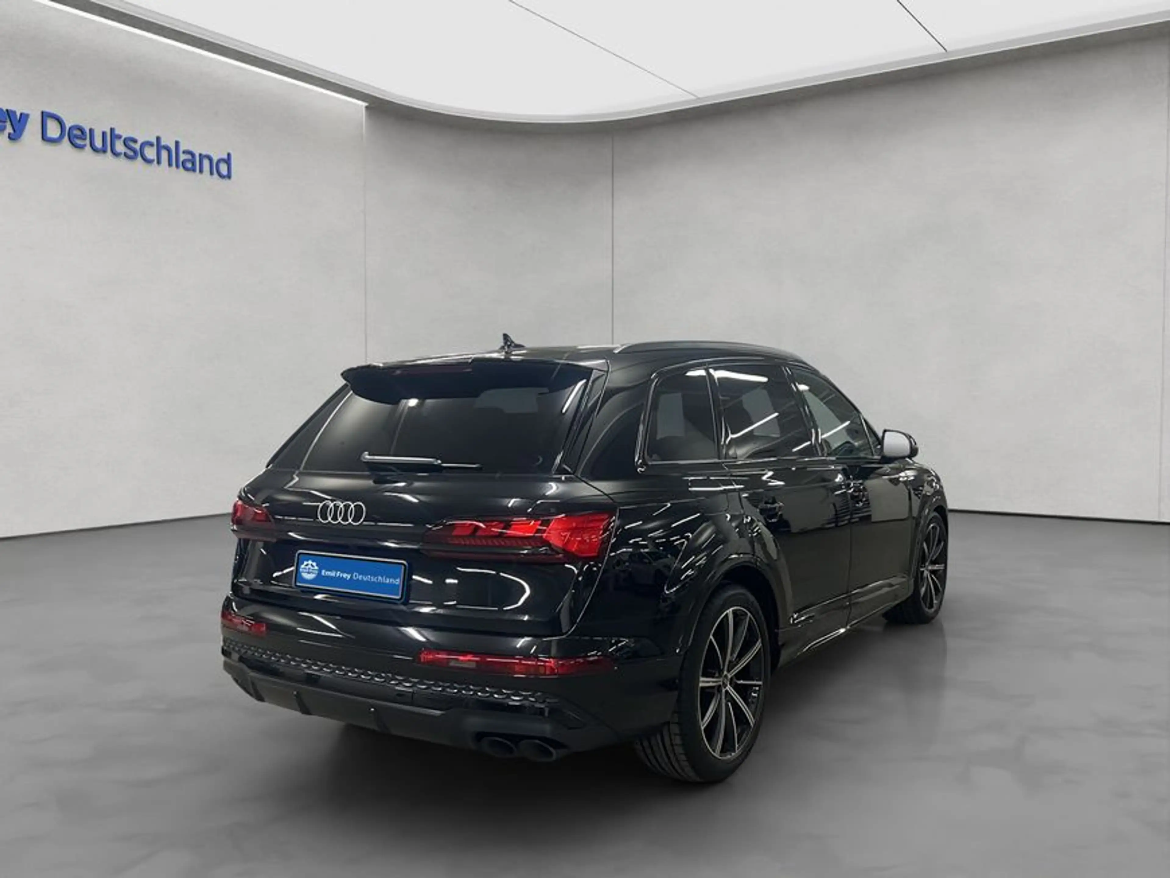 Audi SQ7 SUV TFSI tiptronic — photo 6
