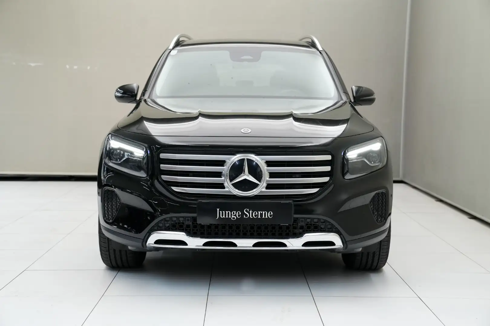 Mercedes-Benz GLB 200 d 4MATIC Österreich-Edition W-Paket Navi Schwarz - 2