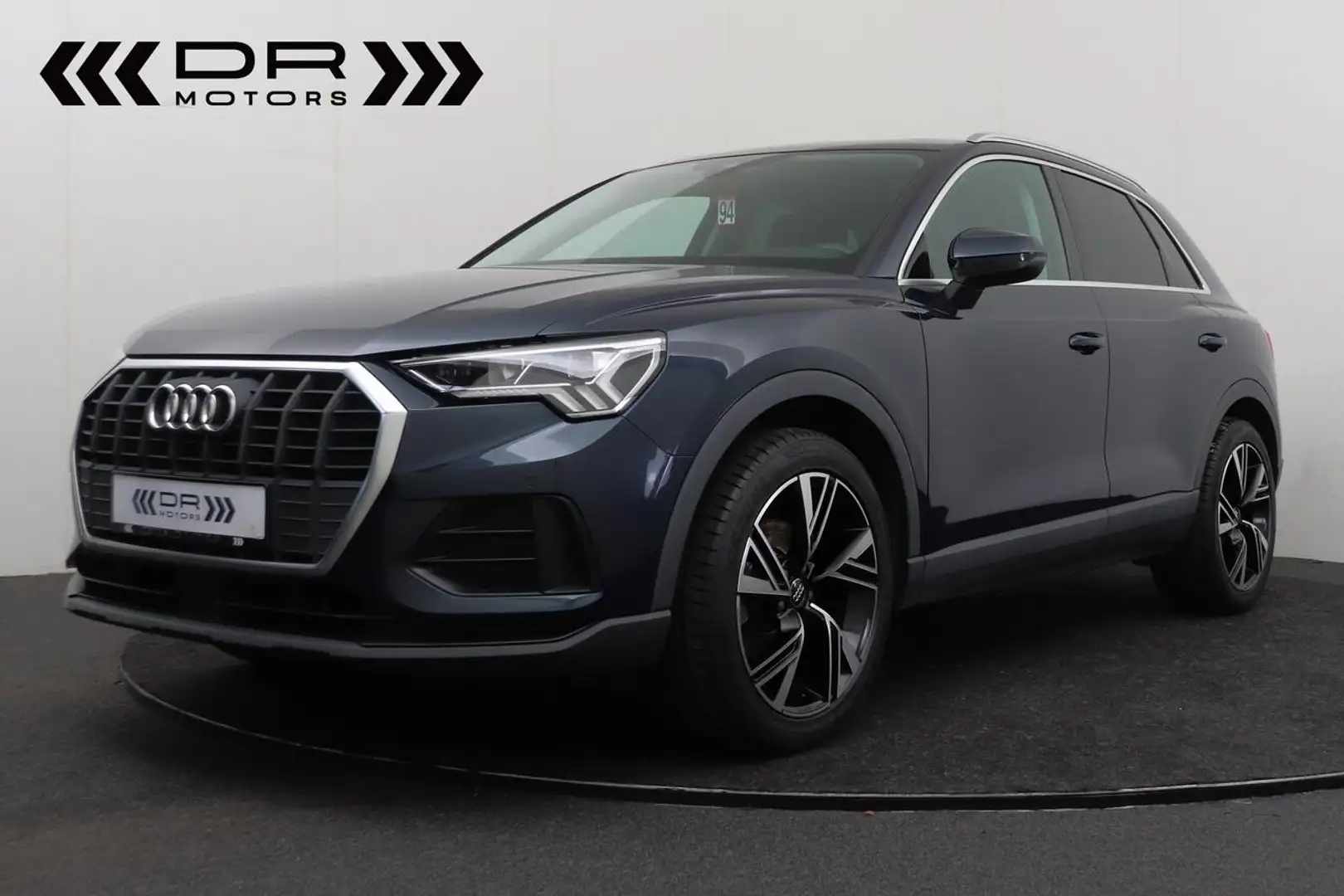 Audi Q3 1.5TFSI PANO DAK - LEDER - NAVI - LED - TOPSTAAT Blau - 1
