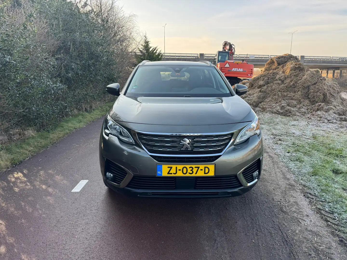 Peugeot 5008 1.2 PureTech Active|Dis=V.V|Dealer onderh.|luxe Grau - 2