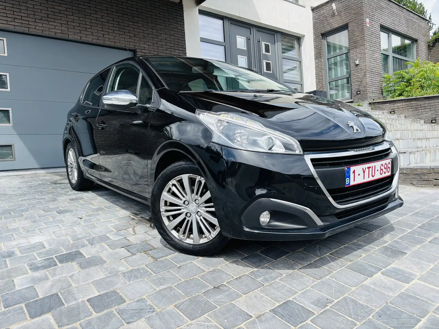 Peugeot 208 2018✅Prete a immatriculer✅GPS✅Airco - 1