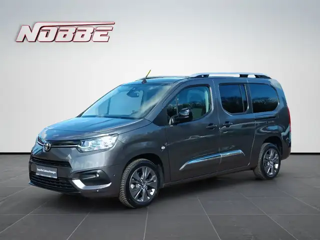 Toyota Proace City Verso 1.2 Turbo L2 Executive Head-Up Display