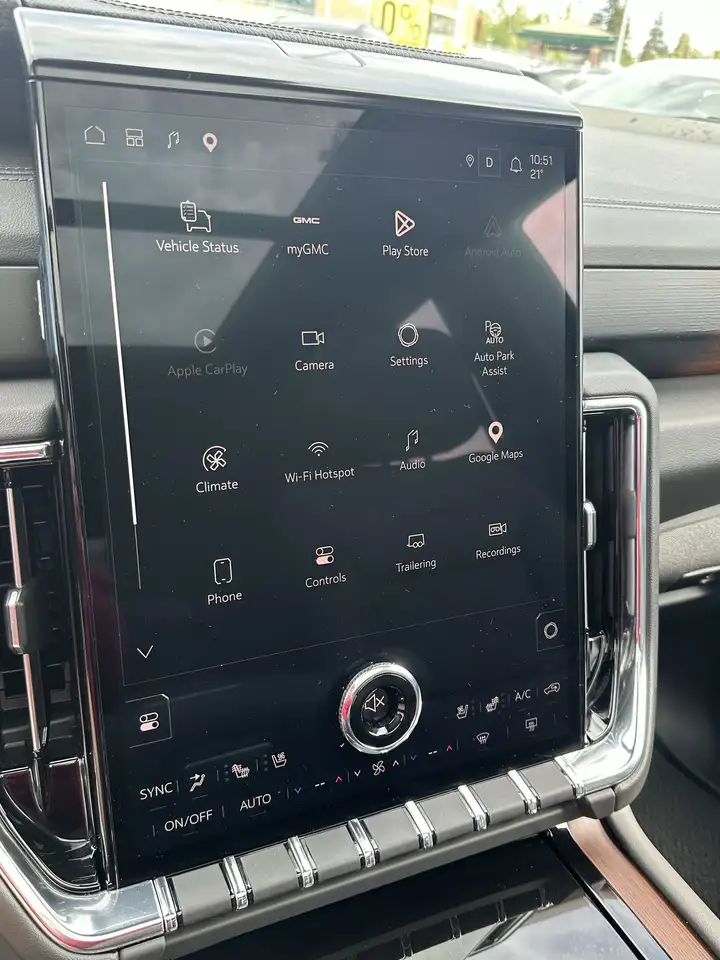 GMC Yukon снимка GMC Yukon
