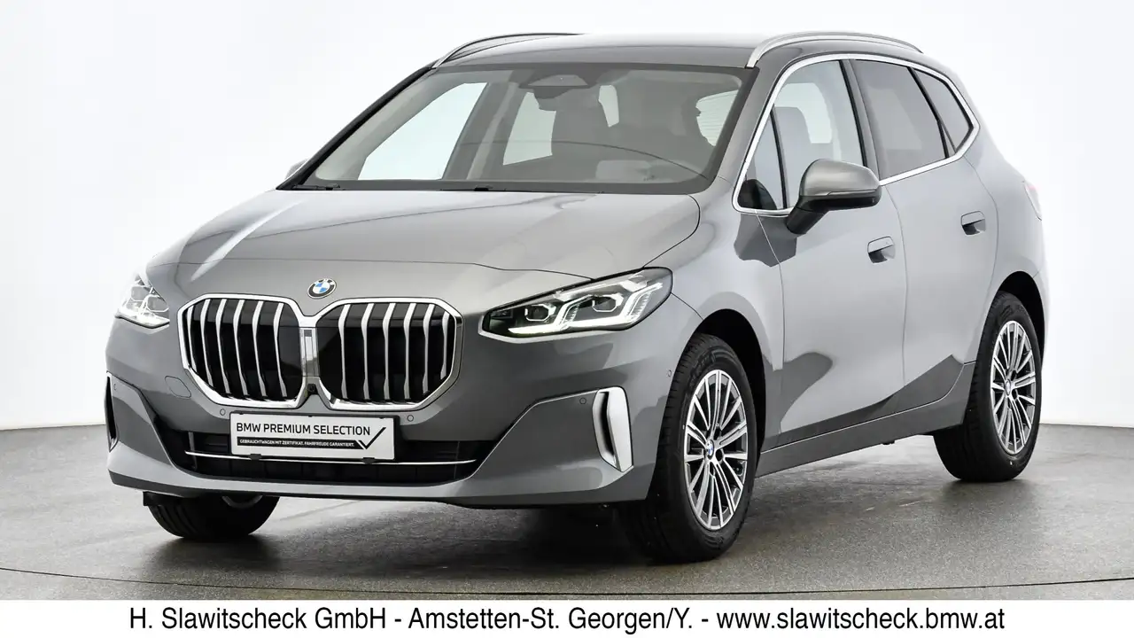 BMW 218
