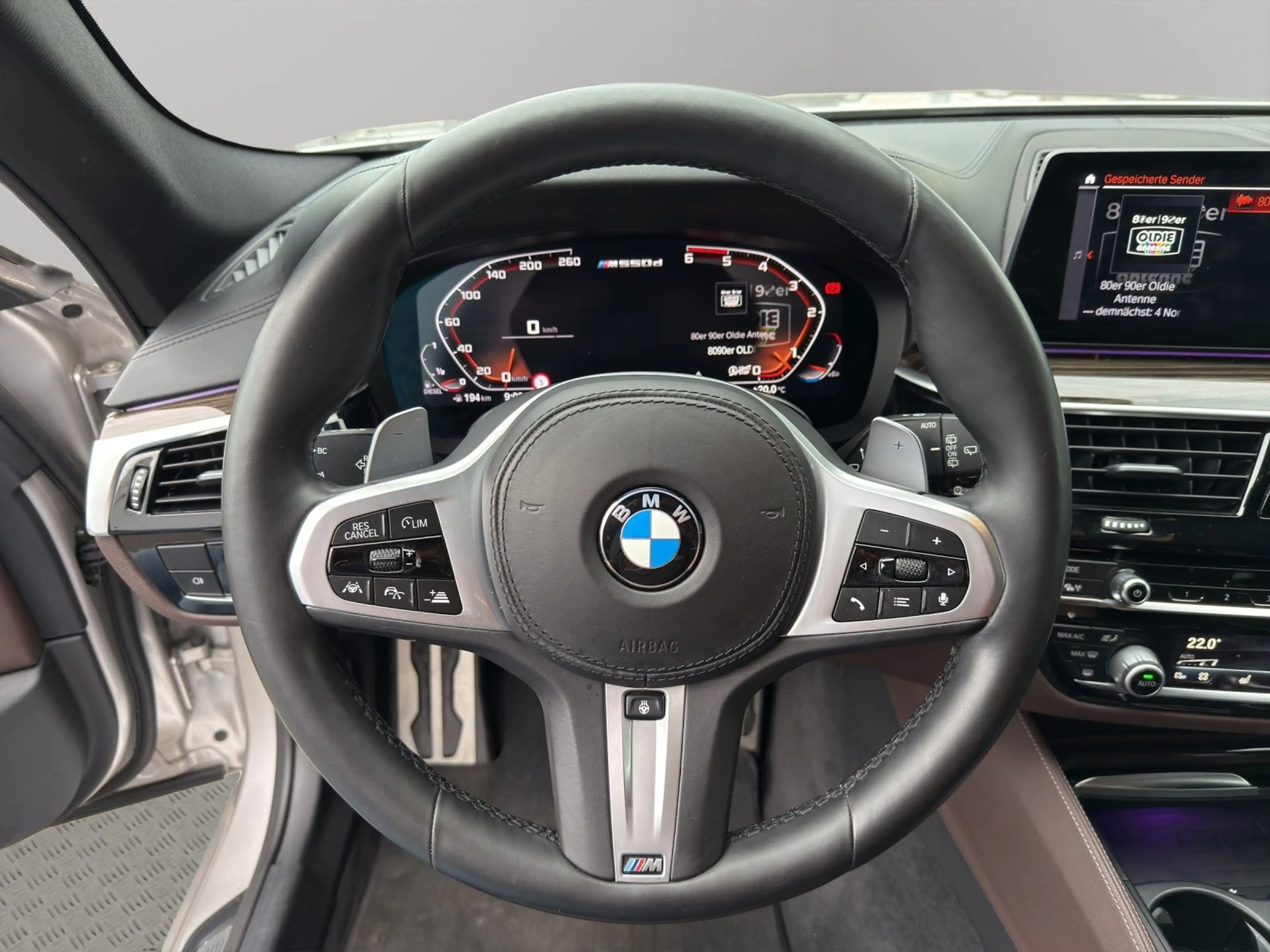 BMW M550 d xDrive Aut. AHK+NAVI+LED+HARMAN/KARDON — photo 10