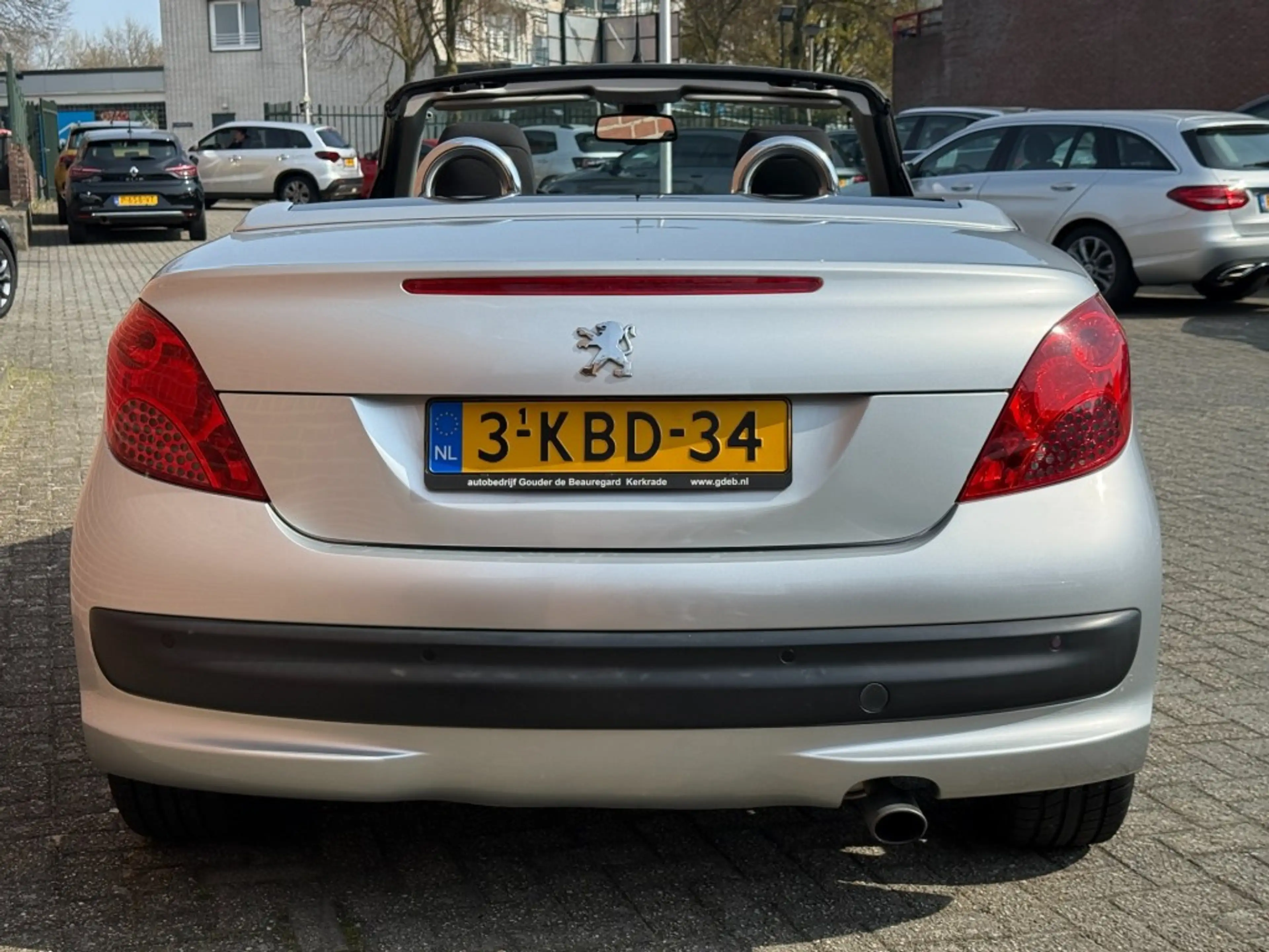 Peugeot 207 1.6 VTI XS — photo 15