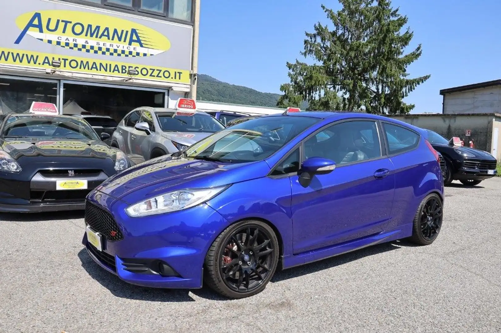 Ford Fiesta 1.6 242CV 3 porte ST Blau - 1