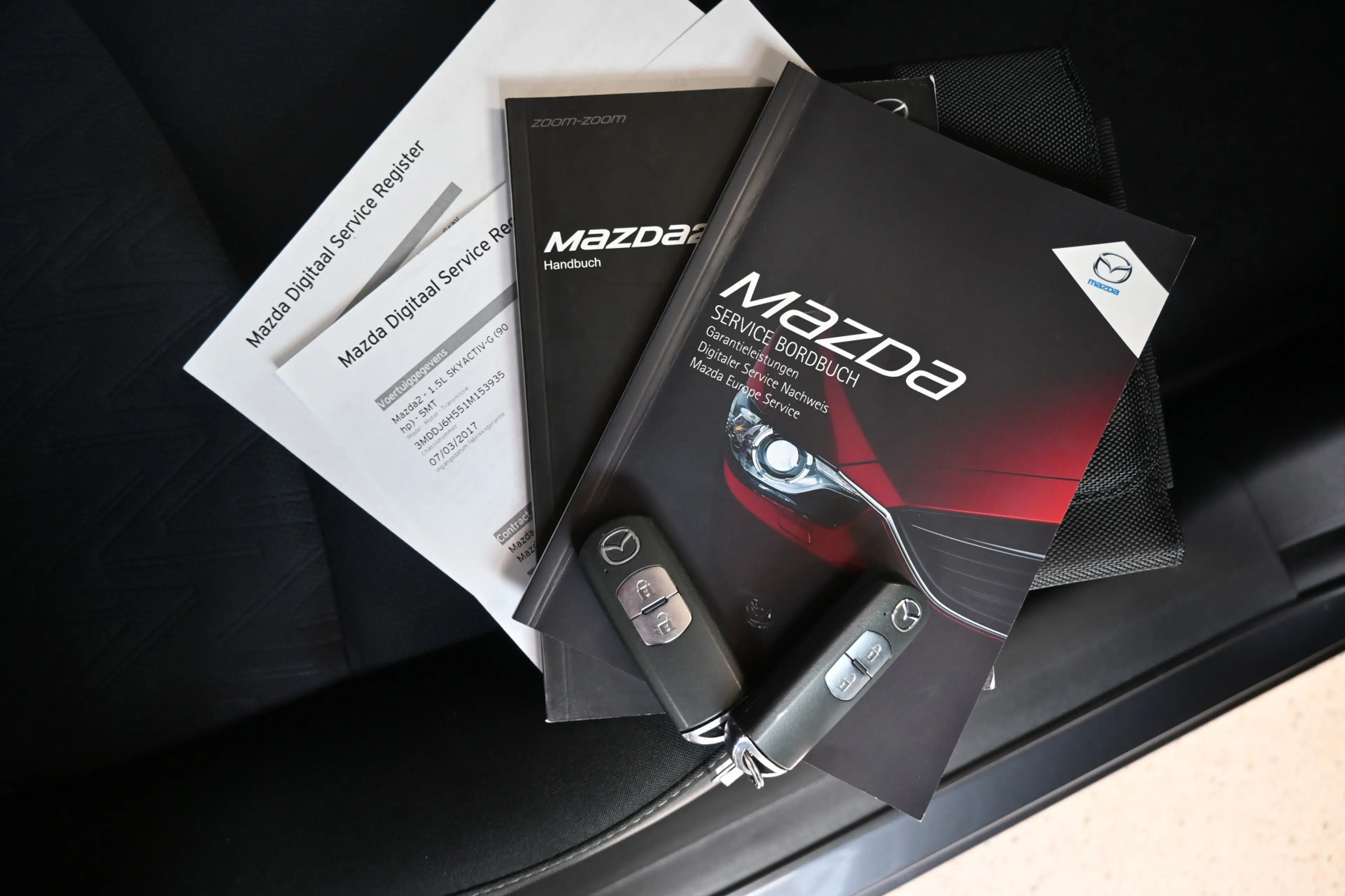 Mazda 2 1.5 Skyactiv-G 90pk TS+ | LED | Cruise | PDC | Sto — photo 35