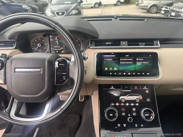 Land Rover Range Rover Velar view 14