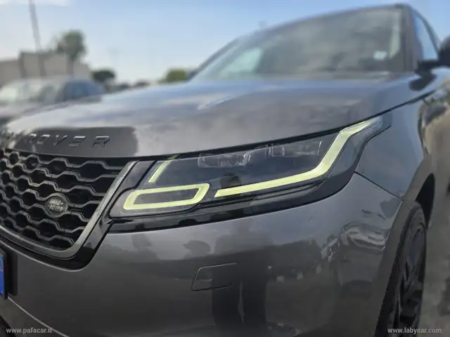Land Rover Range Rover Velar view 7