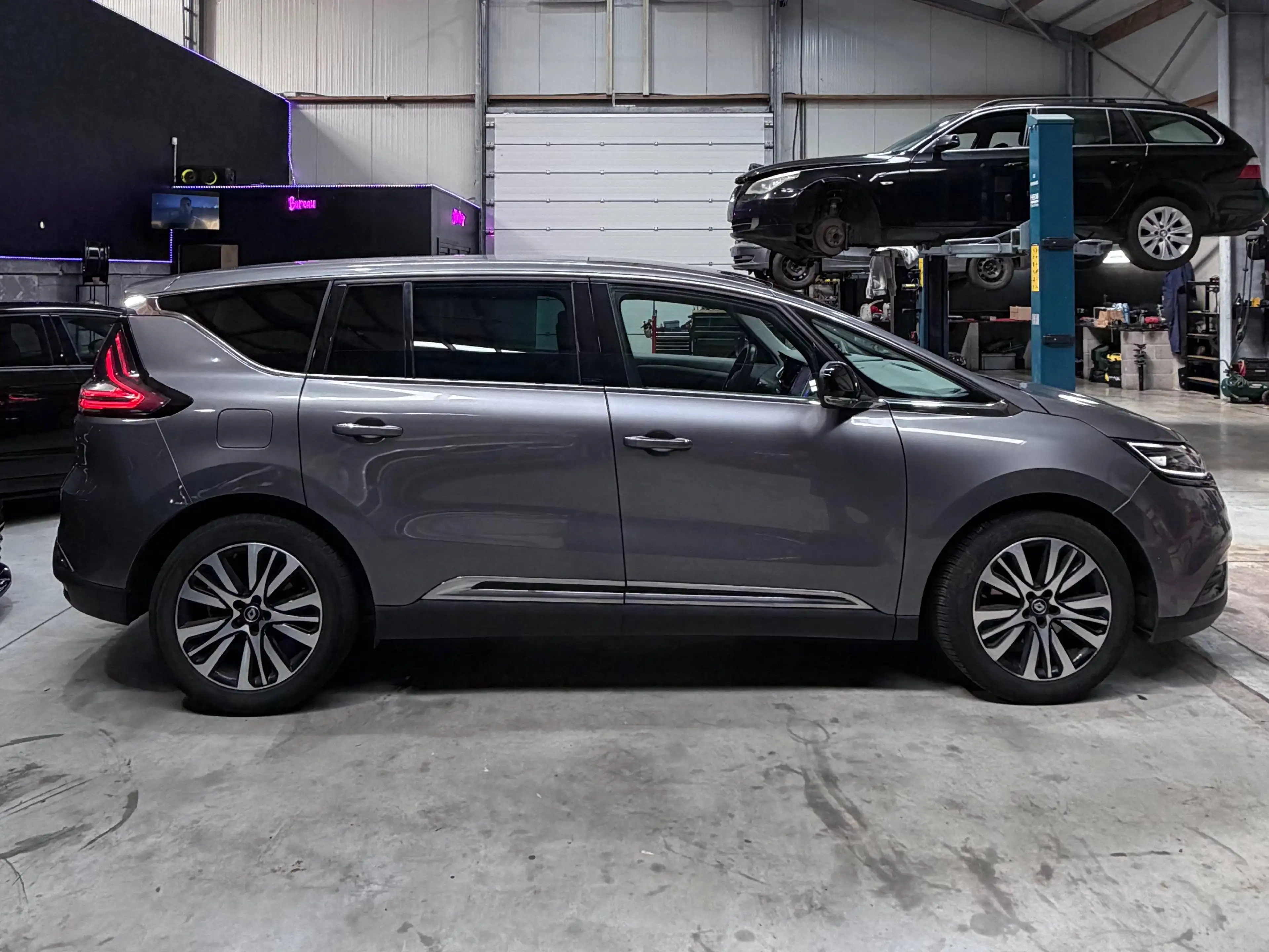 Renault Espace Espace 1.6 dCi Energy Initiale Paris EDC — photo 3