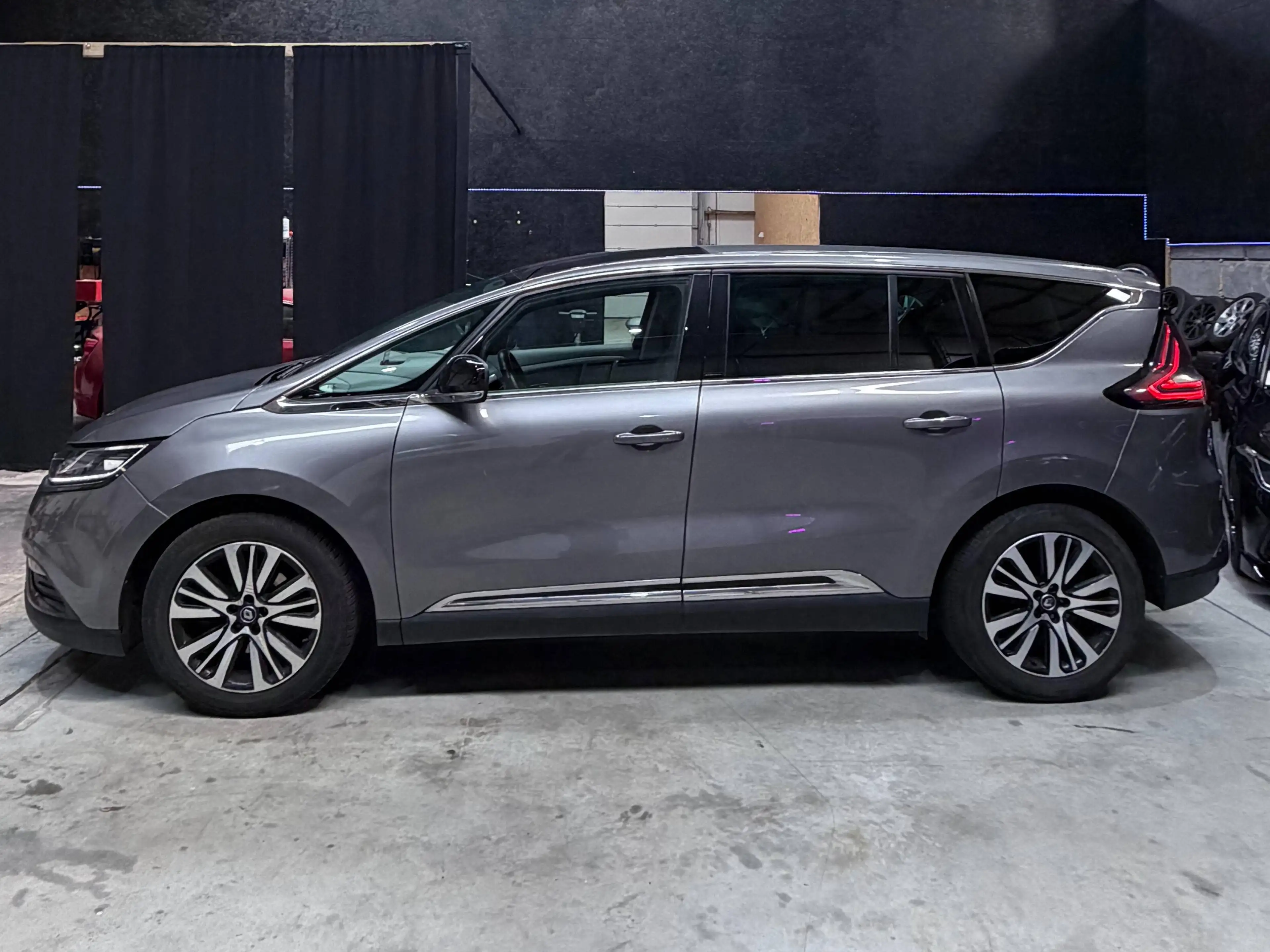Renault Espace Espace 1.6 dCi Energy Initiale Paris EDC — photo 7
