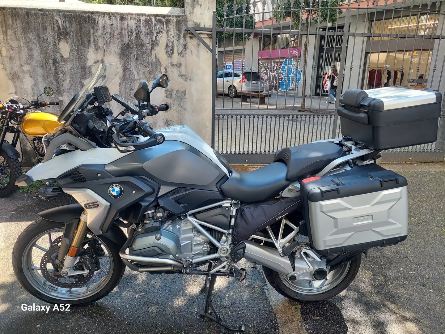 BMW R 1200 GS LC Wit - 1