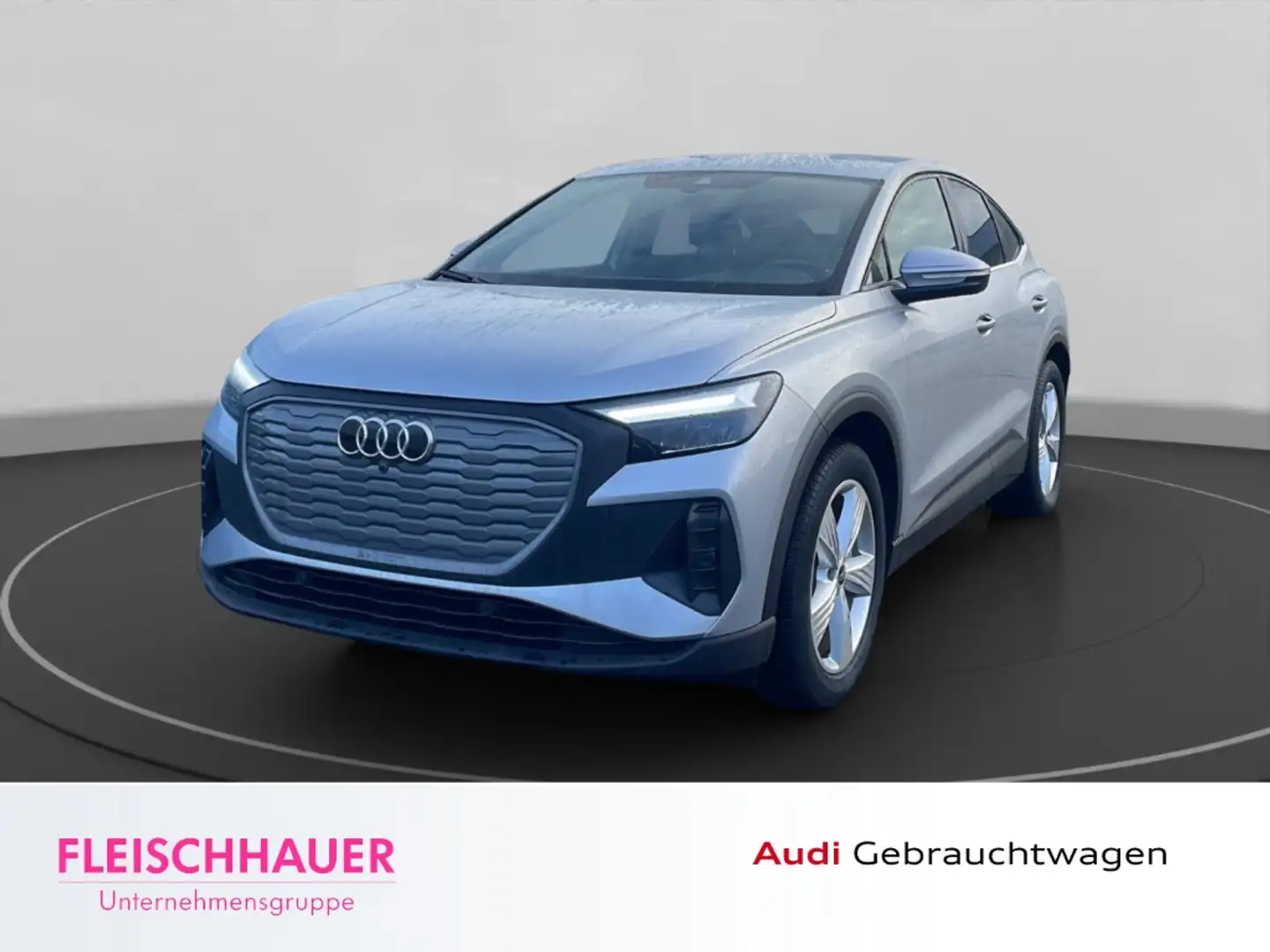 Audi Q4 e-tron Sportback 40 AHK schwenk ACC RFK elHeckklappe Wärm Stříbrná - 1