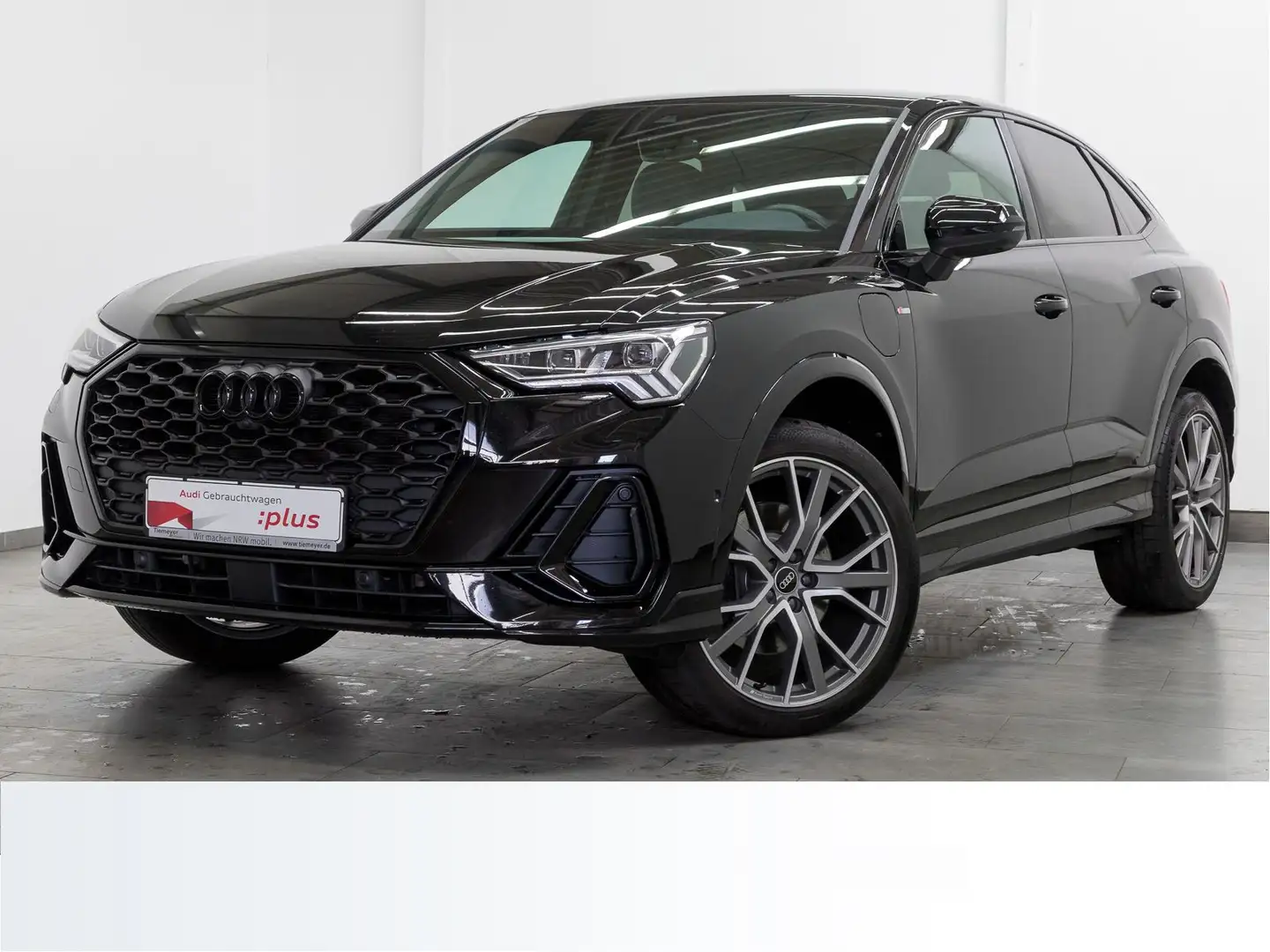Audi Q3 45 TFSIe 2x S LINE OPS+ MATRIX SONO Zwart - 2