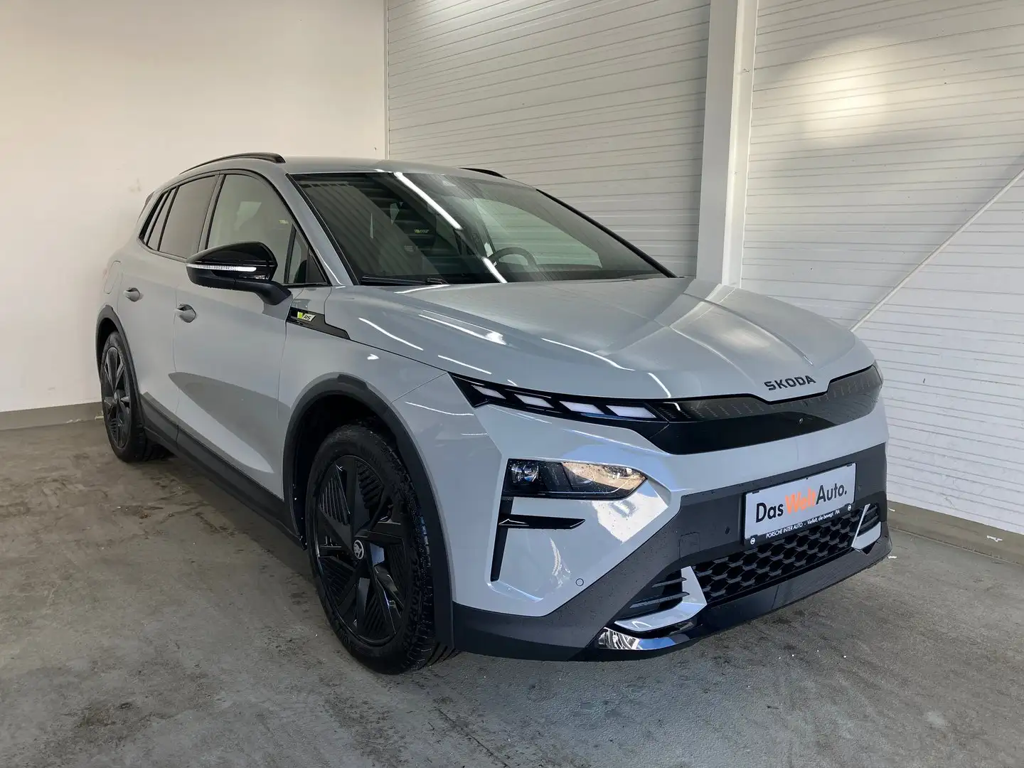 Skoda Elroq RS Grau - 1