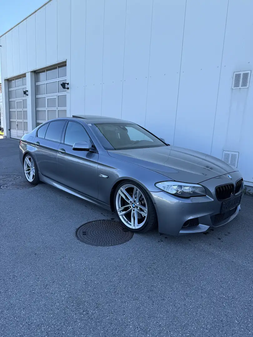 BMW 530 530d F10 M Sport - 2