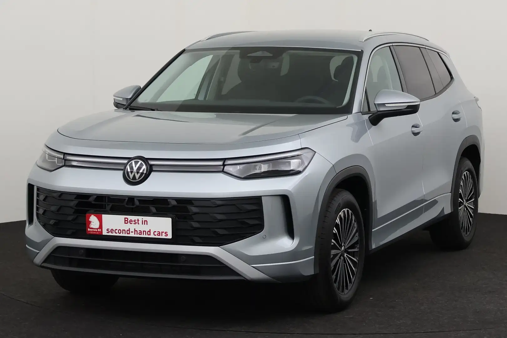 Volkswagen Tayron LIFE 30Y 1.5 e-TSI DSG MHEV + 7PL. + CARPLAY + CAM Grijs - 1