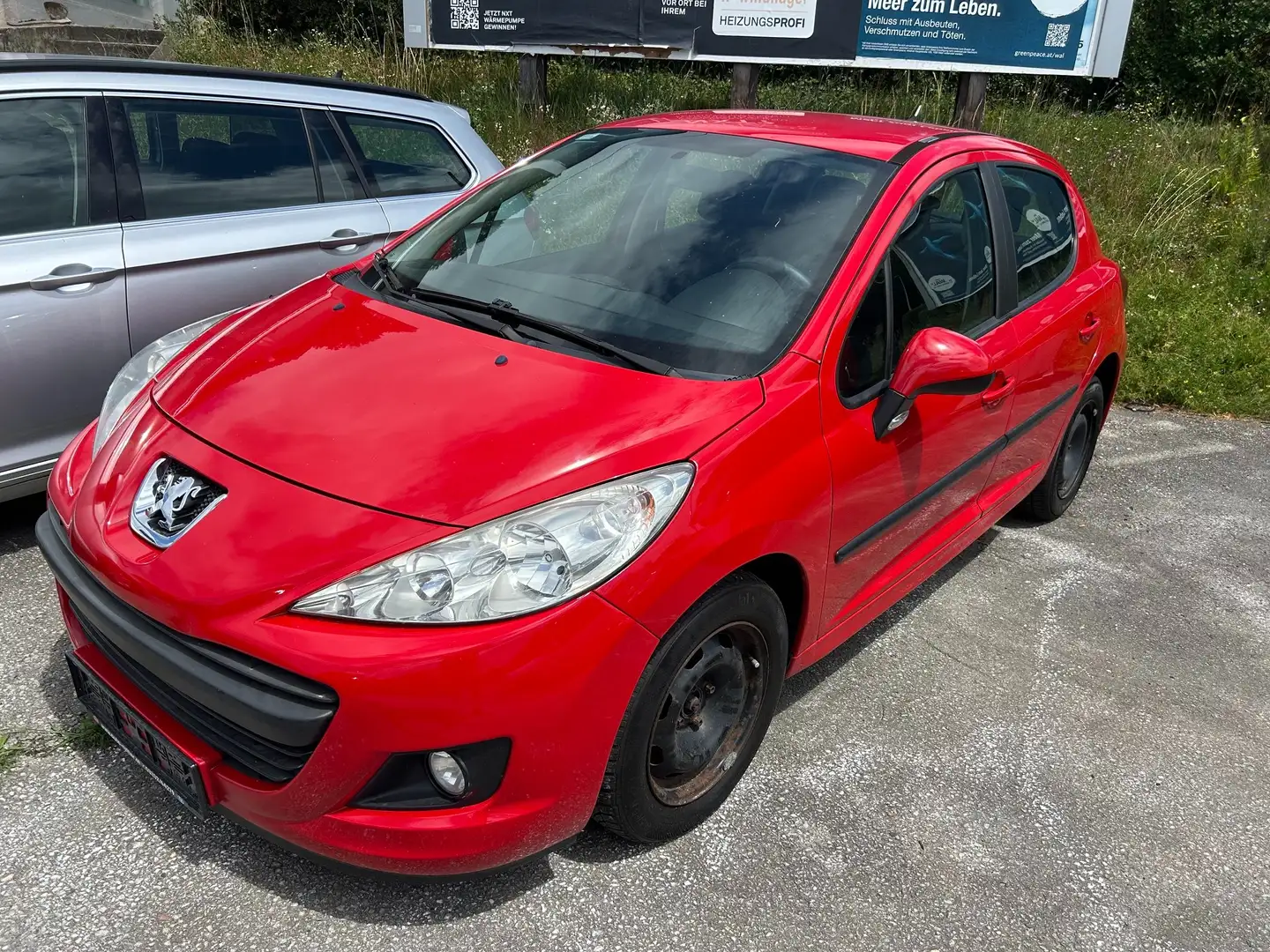Peugeot 207 Tendance Rot - 1