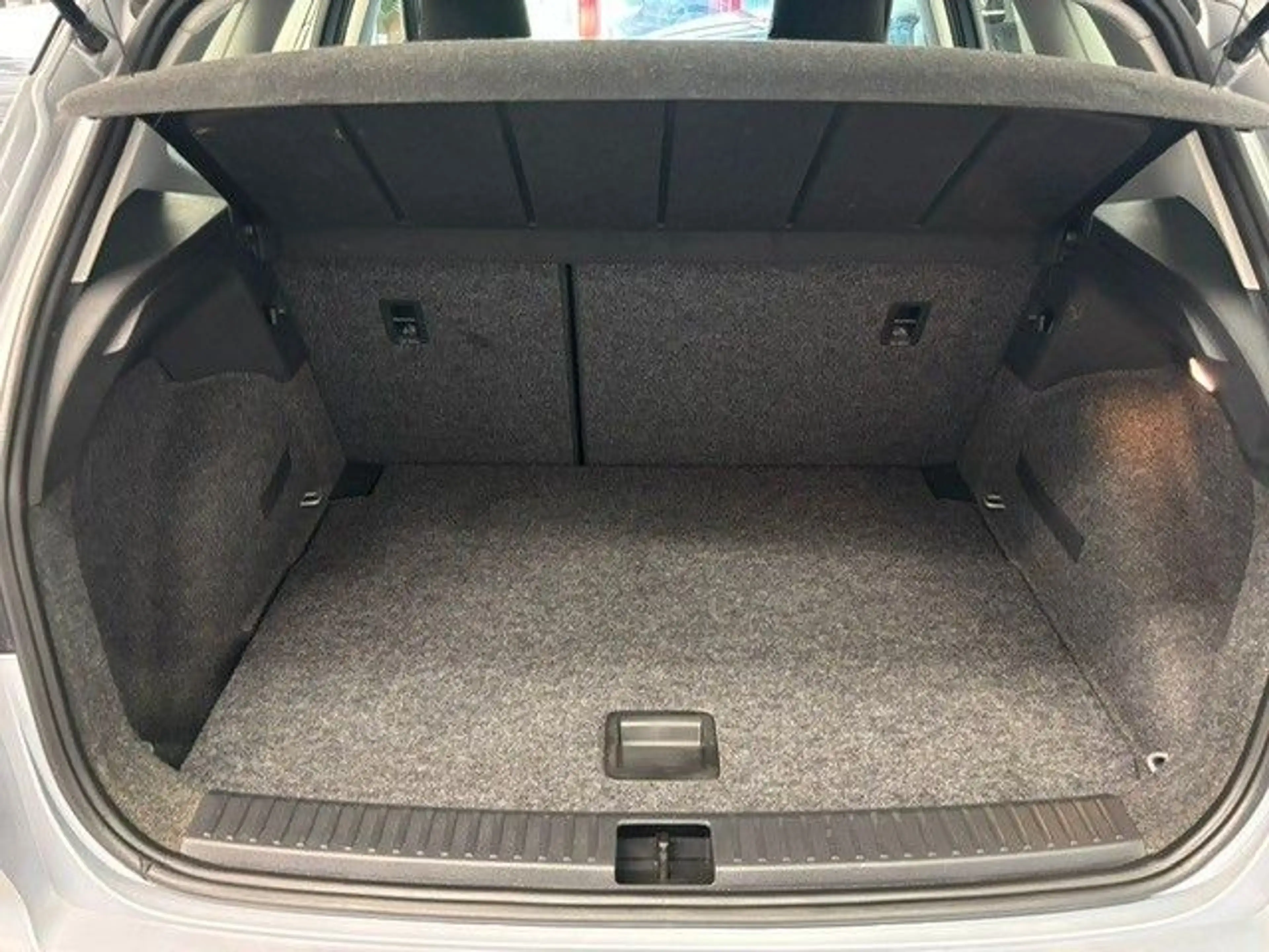 SEAT Arona Style**NAVI**SHZ**PDC**R-KAMERA** — photo 13