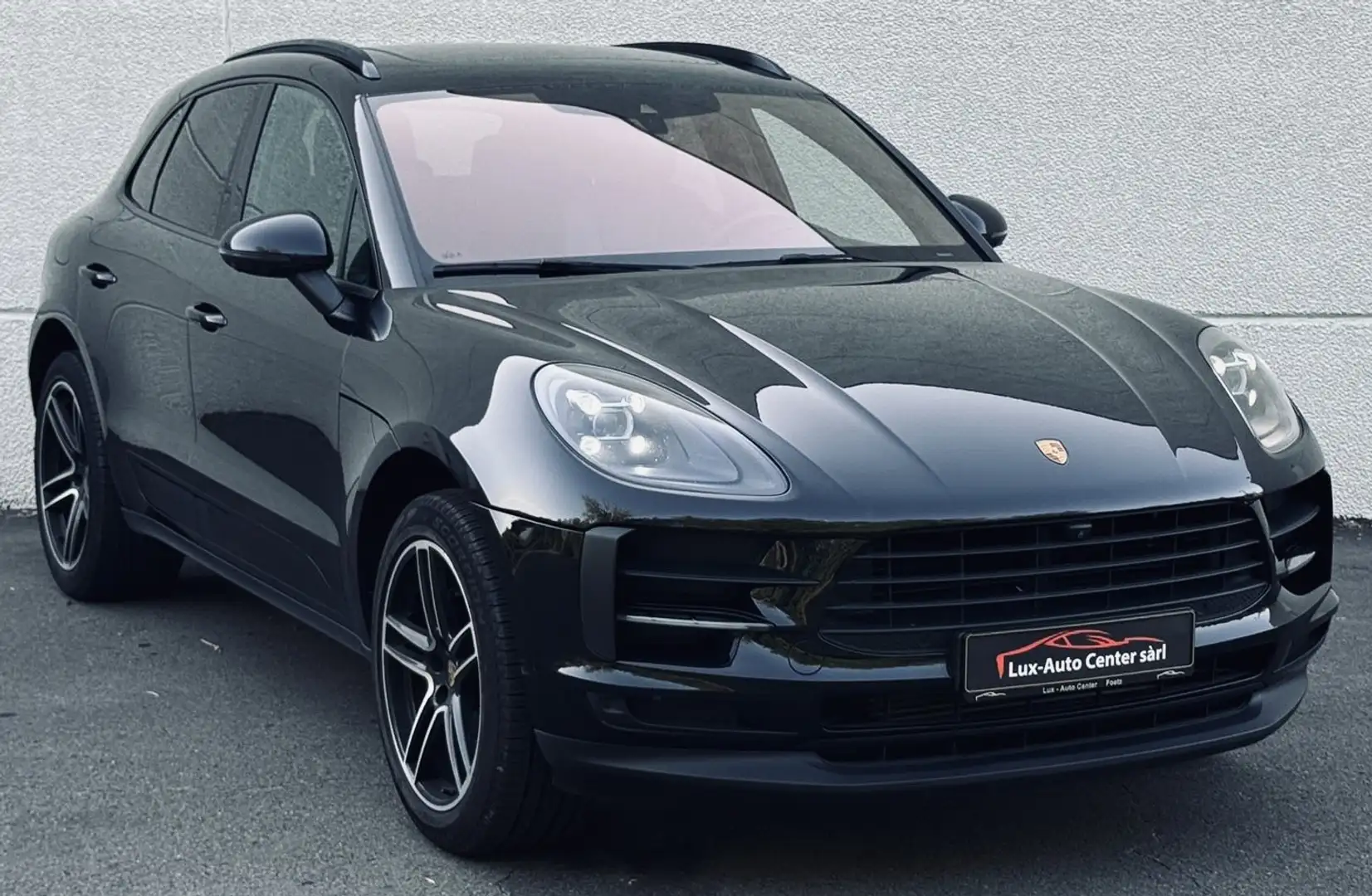 Porsche Macan TVA DEDUCTIBLE // Facelift // 2.0 Turbo PDK Noir - 2