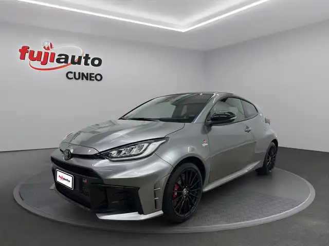 Toyota Yaris GR Yaris 1.6 Circuit dat-8
