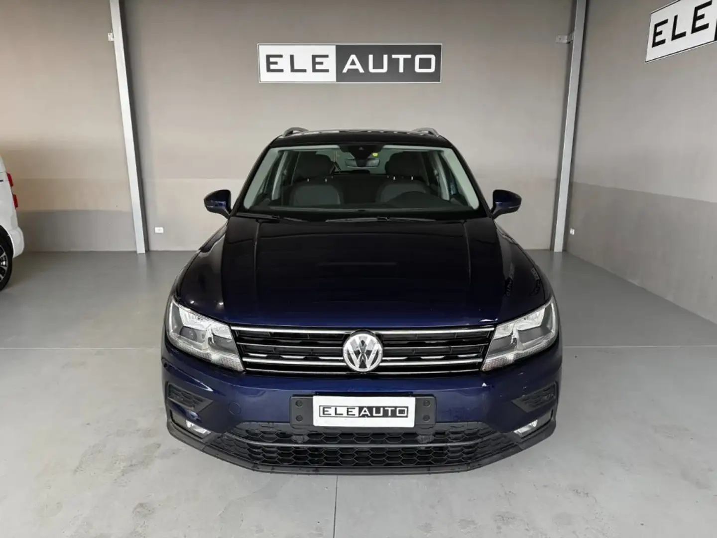 Volkswagen Tiguan 2.0 TDI 150cv SCR DSG 4MOTION Azul - 2