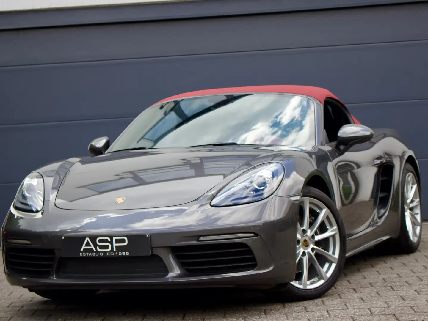 Porsche Boxster 2.0 718 Boxster / Manueel / Xenon / 19" / Navi Grau - 1