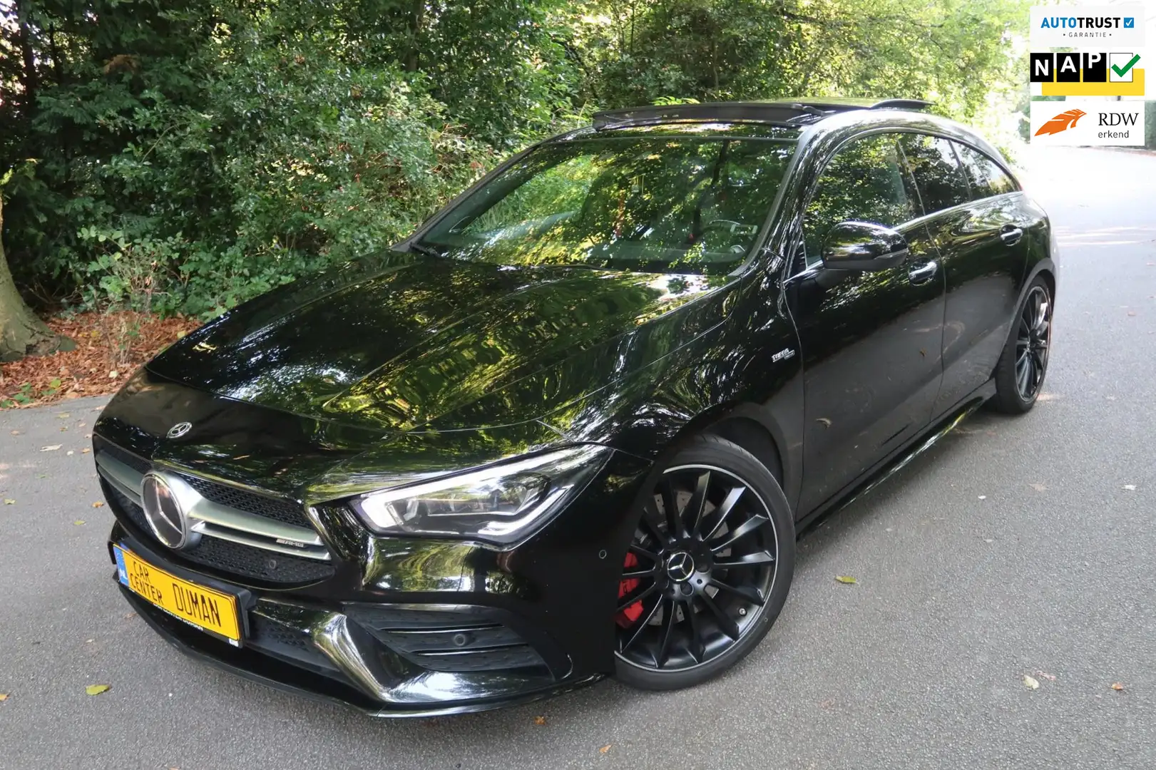 Mercedes-Benz CLA 35 AMG Shooting Brake 4MATIC Pano Burmester Camera Noir - 1