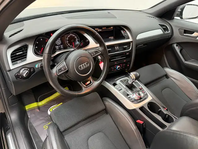 Audi A4 view 9