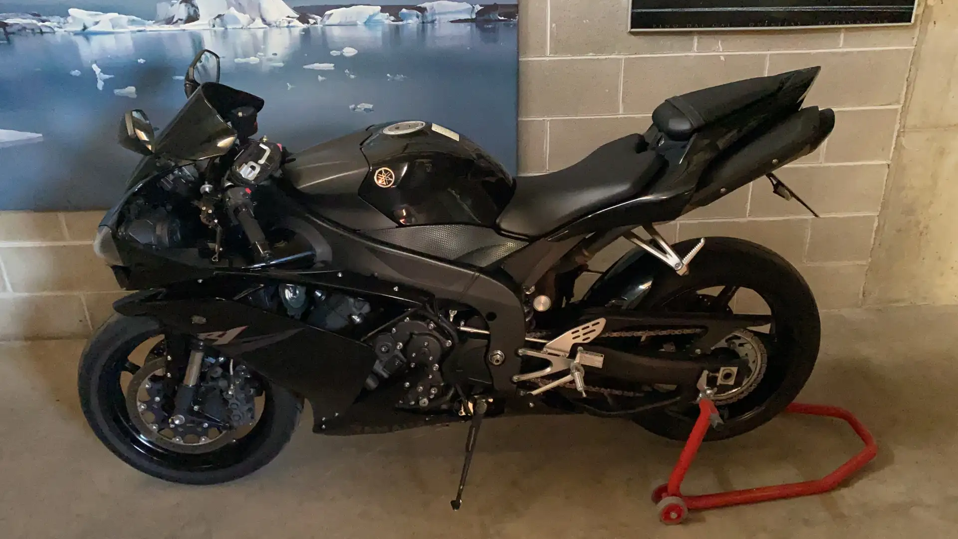 Yamaha YZF-R1 - 2