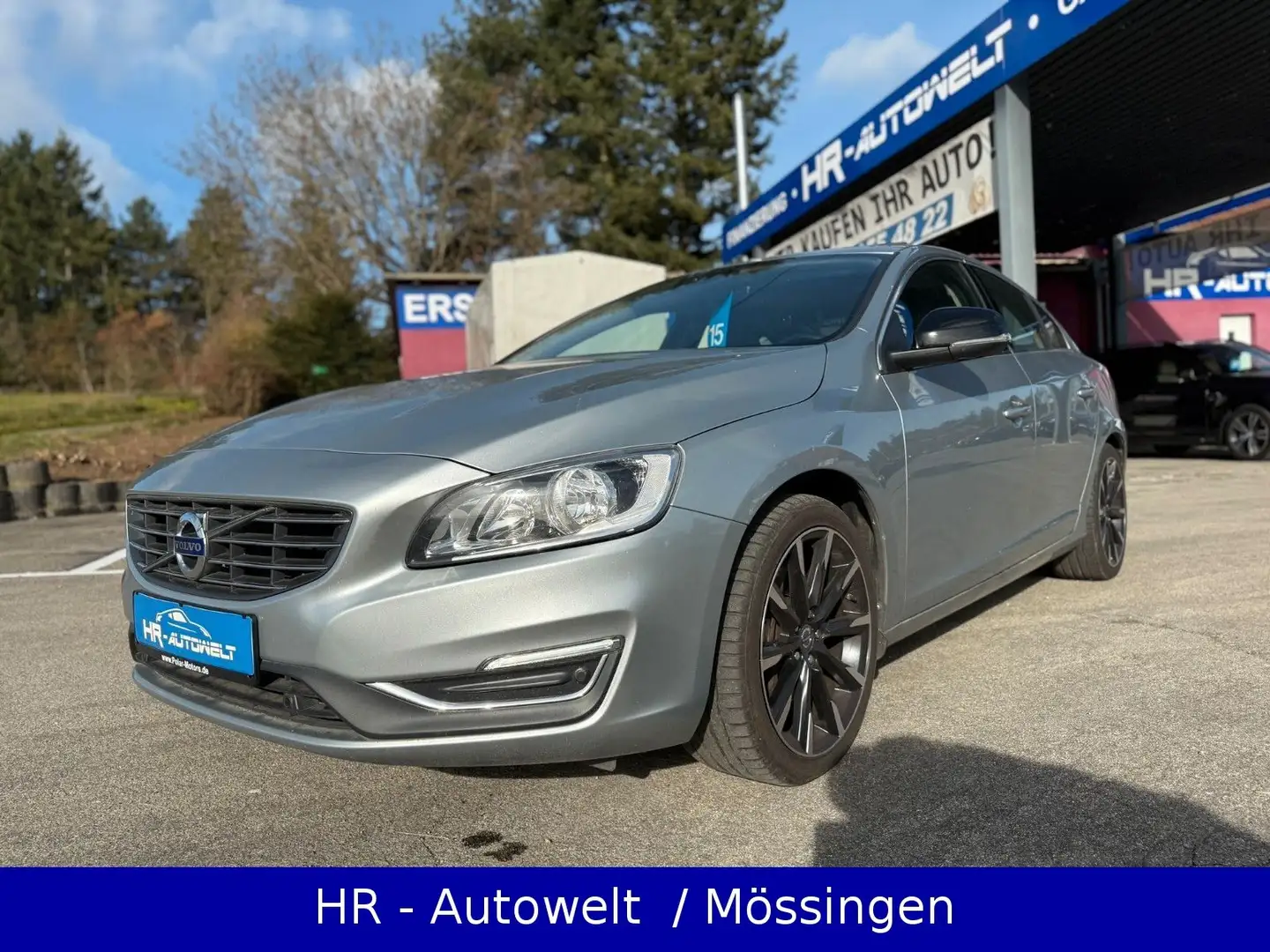 Volvo S60 Lim. Summum AWD*GARANTIE*TÜVNEU*LEDER*NAVI* Argent - 1