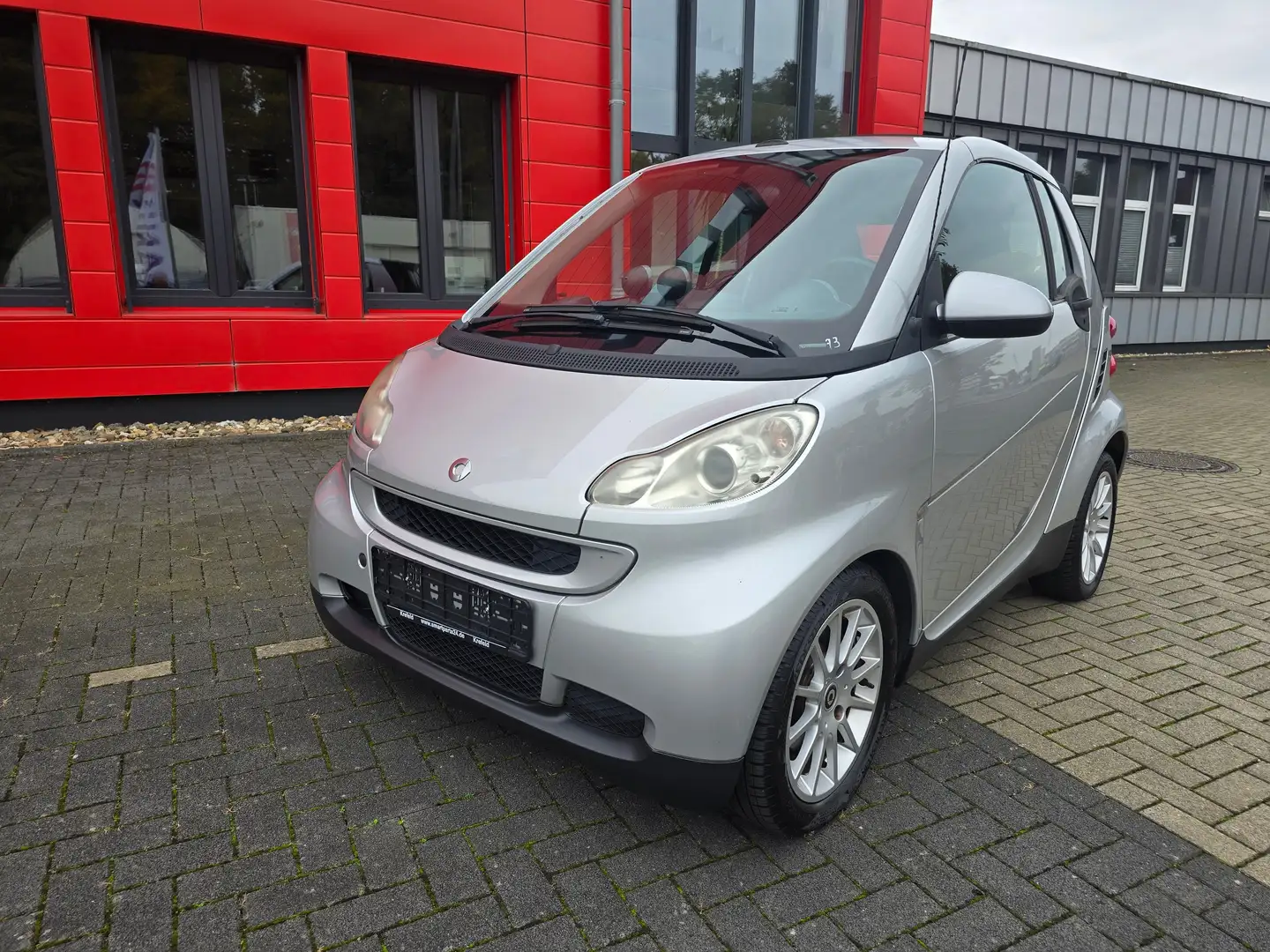 smart forTwo Cabrio*Passion*Automatik*Klima*Tüv Neu* Silber - 1