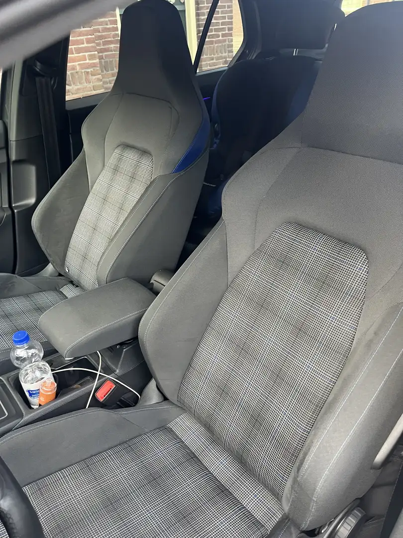 Volkswagen Golf GTE 1.4 eHybrid Gris - 2