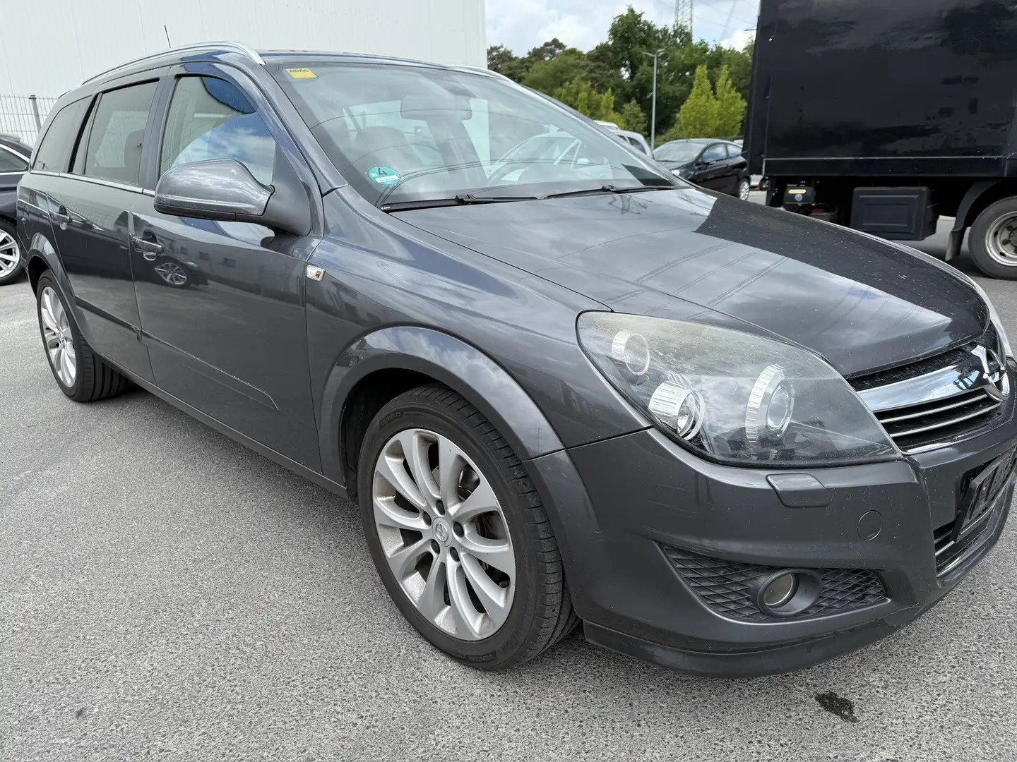 Opel Astra Innovation "110 Jahre" Gris - 2