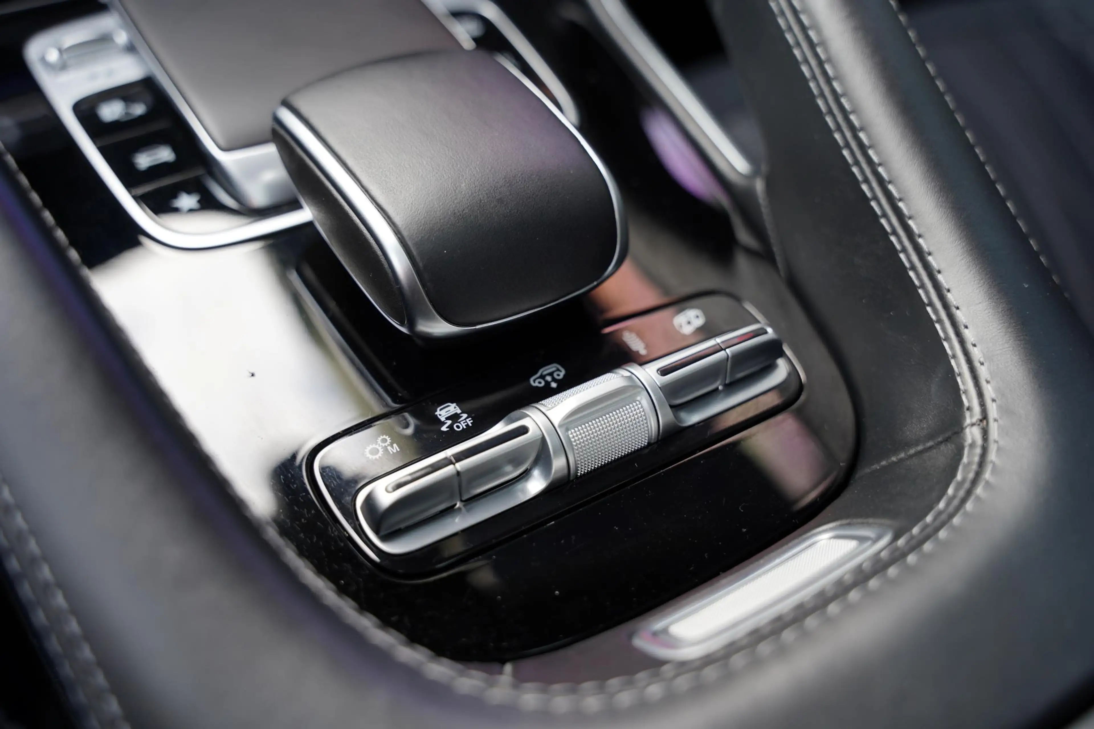 Mercedes-Benz GLS 63 AMG 4-Matic+ / Manufaktur / AMG Ride Control + / Burme — photo 19