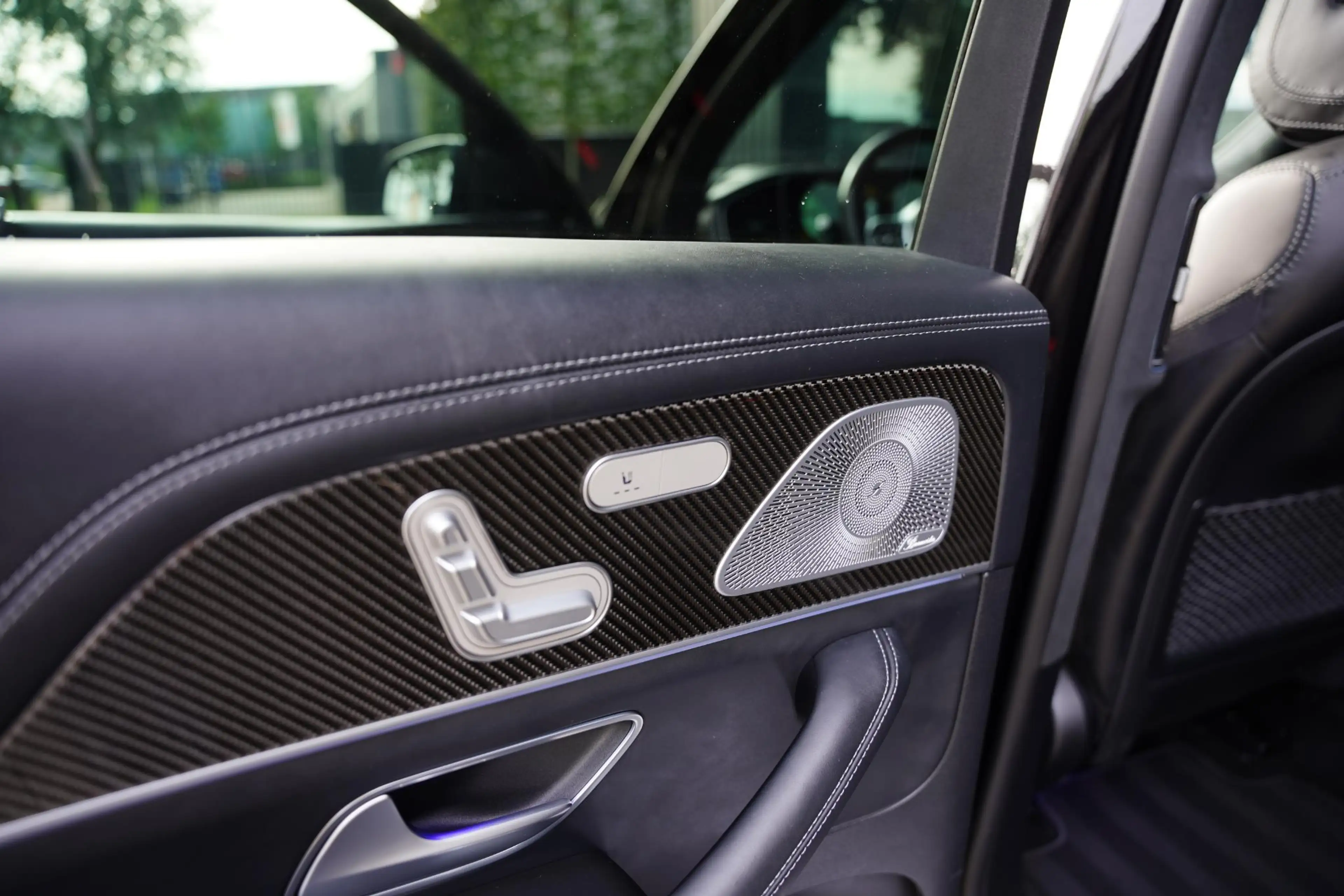 Mercedes-Benz GLS 63 AMG 4-Matic+ / Manufaktur / AMG Ride Control + / Burme — photo 27