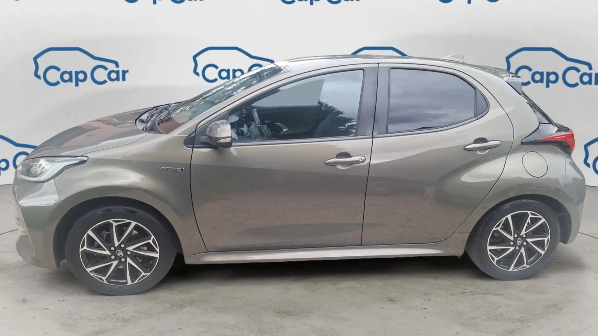 Toyota Yaris IV 1.5 VVT-i 116h Hybrid E-CVT France Business - E - 2