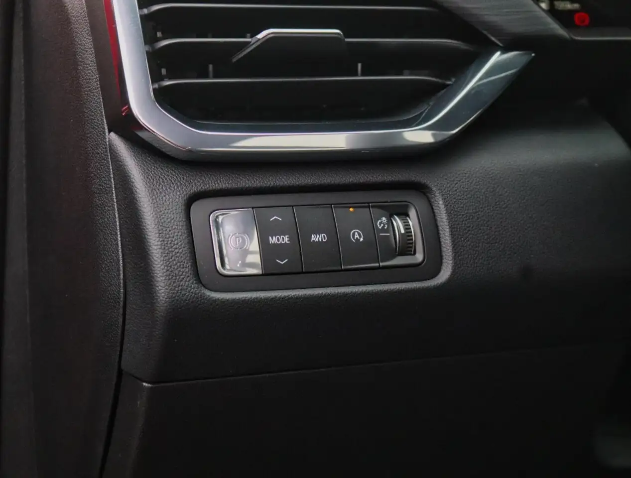 GMC Acadia снимка GMC Acadia